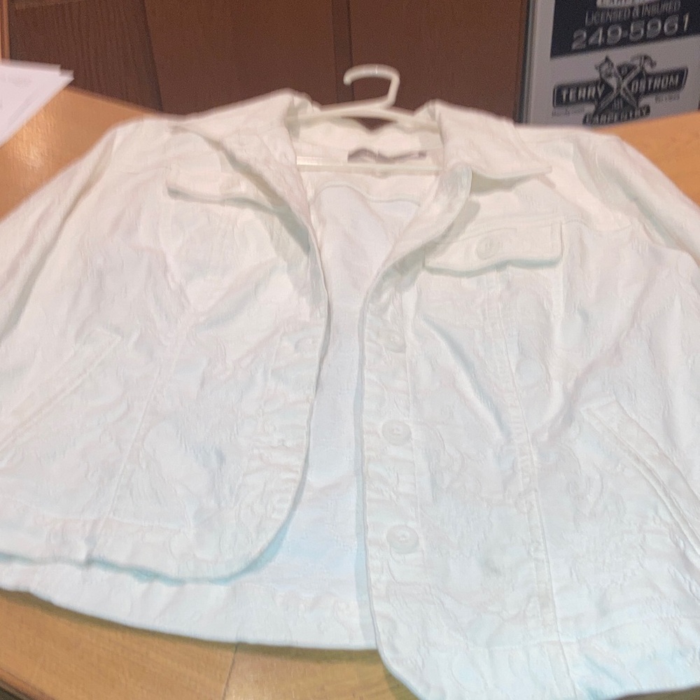 White with design, Jean Jacket - Picture 3 of 10